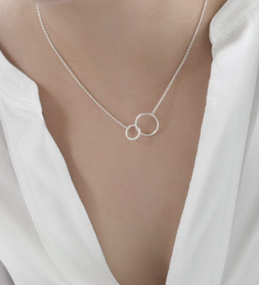 Links Eternity Necklace